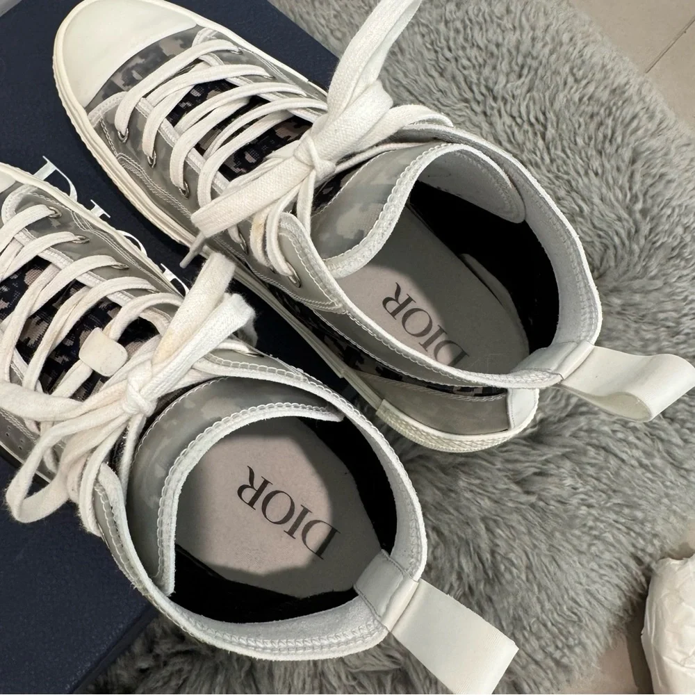 Dior B23 High-Top Oblique Sneakers - Picture 8 of 11